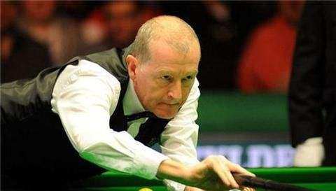 中超赛场的 中超赛场的